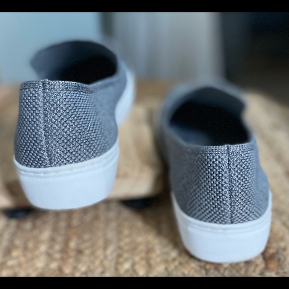 STEVEN BY STEVE MADDEN “KELSEA”SNEAKER! - Picture 7 of 12